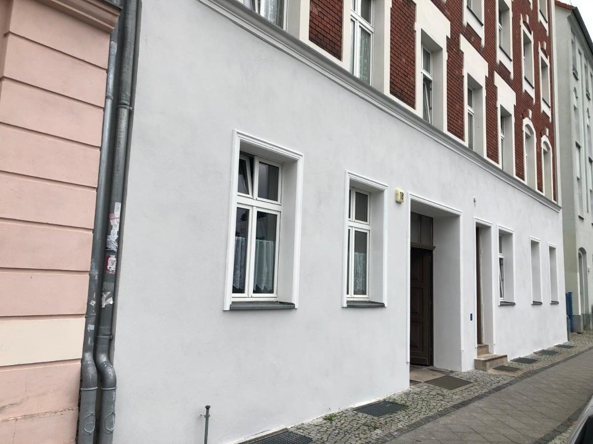 Modernes Apartment Lieblingsfleck I 2 Schlafzimmer I 4 Betten I Zentrumsnah Eberswalde Exteriör bild